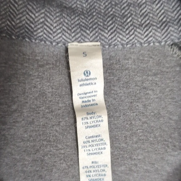 Lululemon Kung Fu Jacket II Size Small in Heathered Slate 2011 Gym Workout - Picture 6 of 14